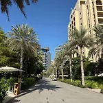 Studio Apartment In Seven Palm With Beach Access