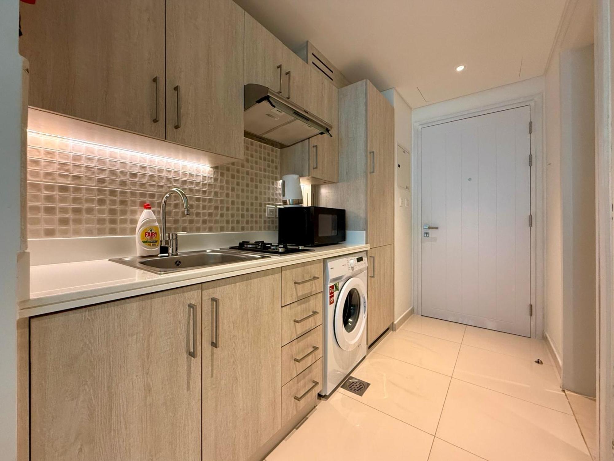 In Seven Palm With Access Apartment *