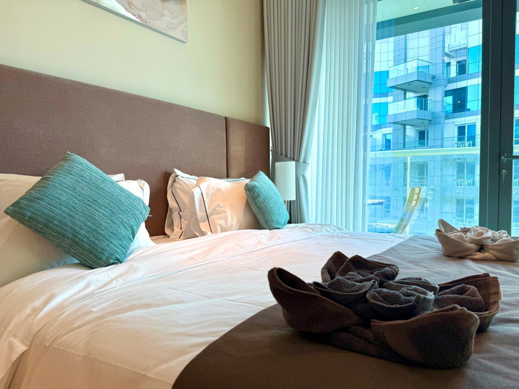 Apartment In Seven Palm With Access Dubai