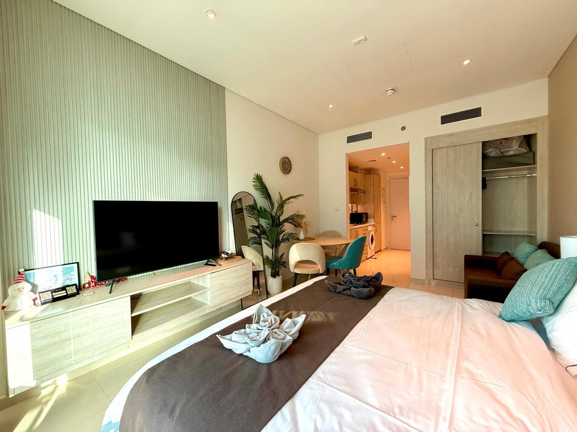 In Seven Palm With Access Apartment